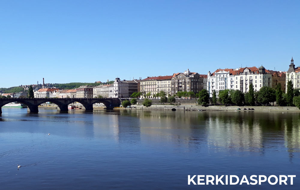 prague03.jpg
