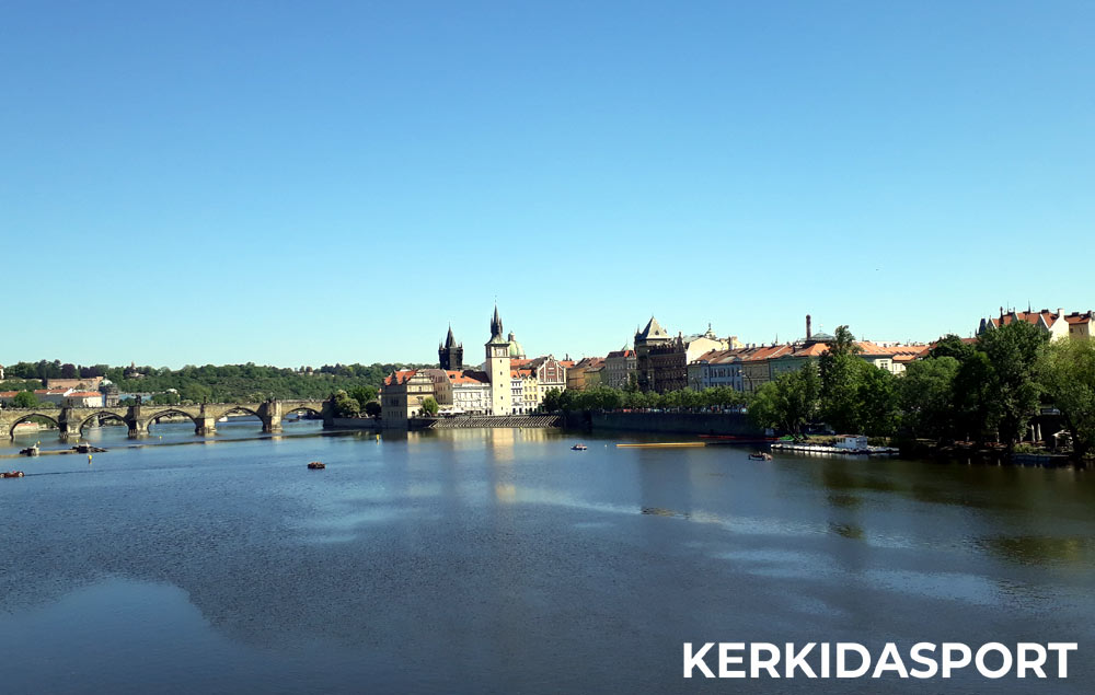 prague12.jpg