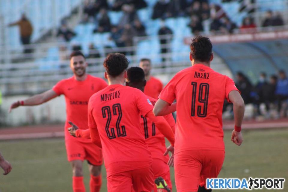 Ο Πασάς συνεχίζει στην κορυφή του πίνακα των σκόρερ της SL2