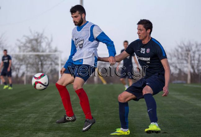 ΒΕΡΟΙΑ: Συμπλήρωσε κάρτες ο Σιόντης