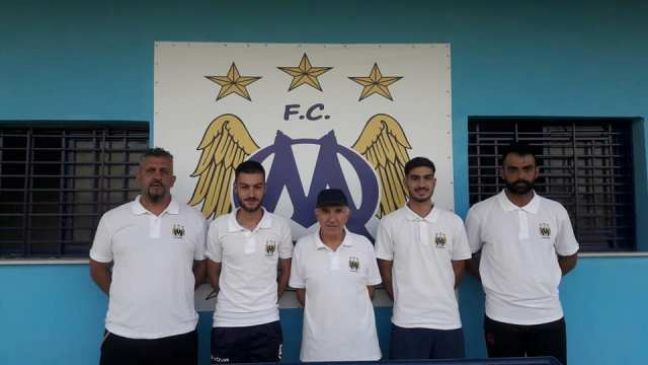 Το προπονητικό τιμ της Ακαδημίας Μακροχωρίου