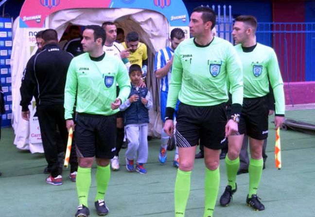 «Βράζουν» στη ΝΑΟΥΣΑ με τη διαιτησία του τελικού!