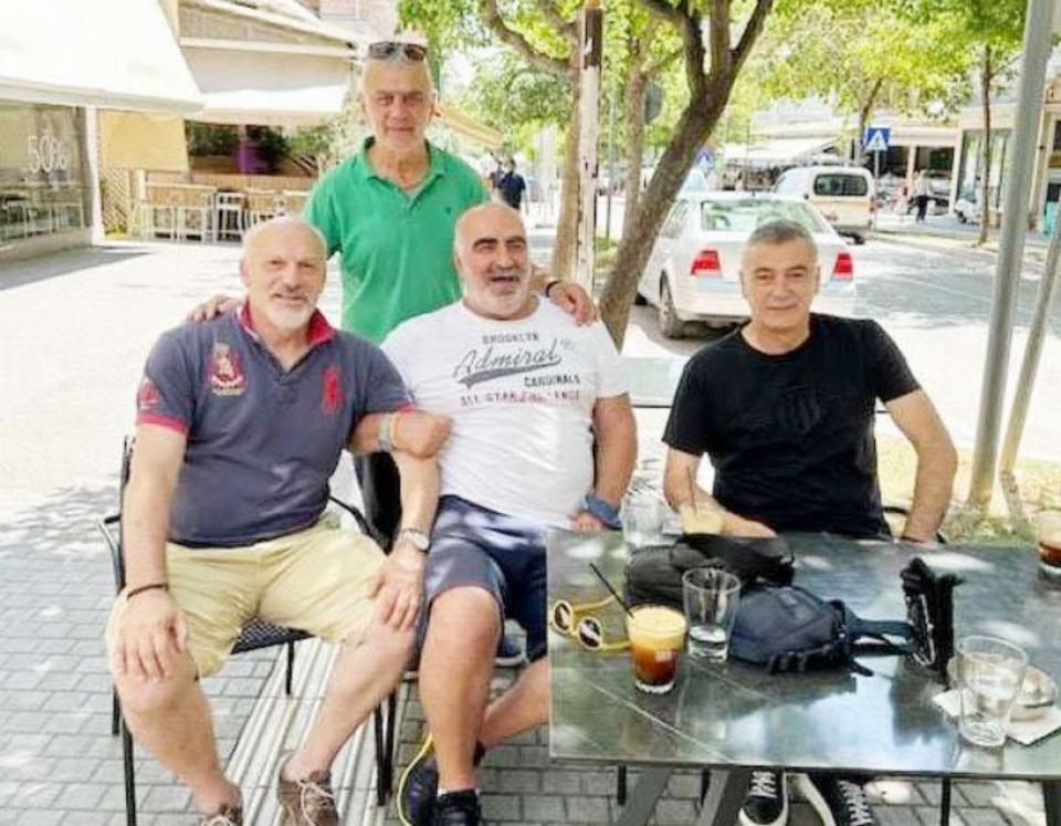 Η "ιστορία" της ΑΕΚ για καφέ στο κέντρο της Βέροιας!