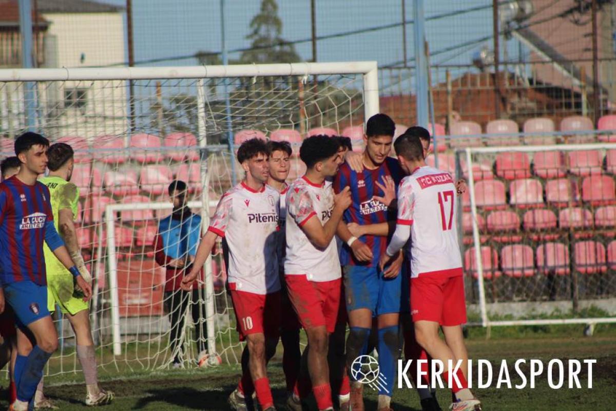 Πλούσιο φωτορεπορτάζ από το γειτονικό ντέρμπι Βέροια - Κοζάνη 1-2