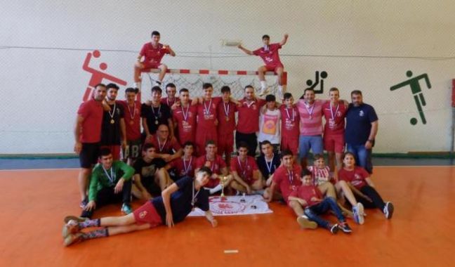 Διορθωτικές αλλαγές στα αναπτυξιακά τμήματα του Φιλίππου στο Χάντμπολ