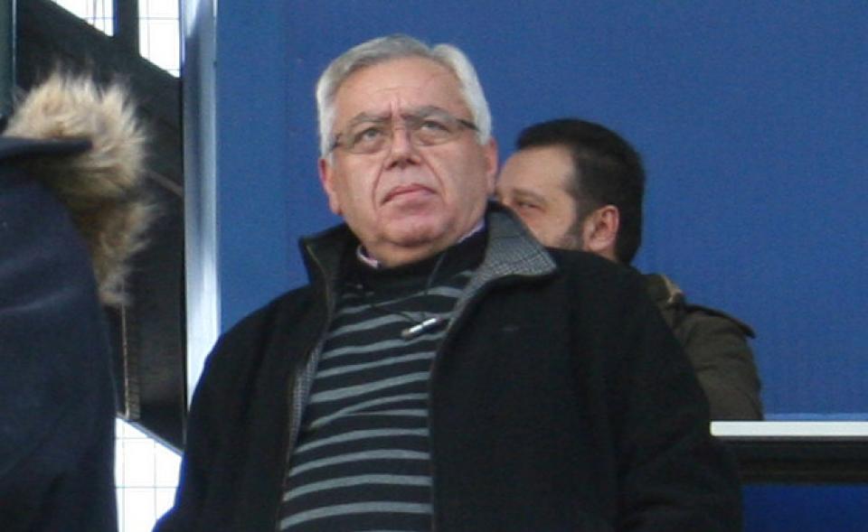 Μοίρασε μαθητικά διαρκείας η "Βασίλισσα"