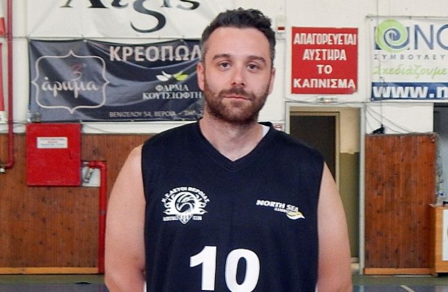 Συνεχίζει στους Αετούς Β. ο Χάρης Χρυσάφης