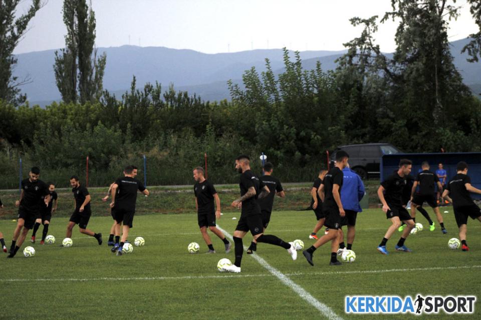ΒΕΡΟΙΑ: Διπλές προπονήσεις και φιλικά