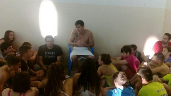 Προετοιμασία της κολυμβητικής ομάδας του Νηρέα Βέροιας τη Μεγάλη Βδομάδα στην Καβάλα