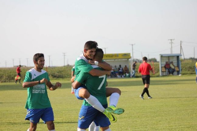 ΕΠΣΗ: Ισόπαλο το ντέρμπι, στην κορυφή ο Κοπανός