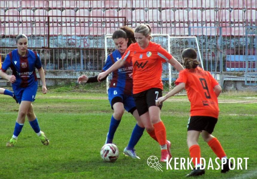 "Βασίλισσες" στην Καρδίτσα - Νίκη με ανατροπή για τα κορίτσια της Βέροιας