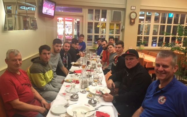 Δείπνο στη ROMA PIZZA το μπάσκετ του ΦΙΛΙΠΠΟΥ