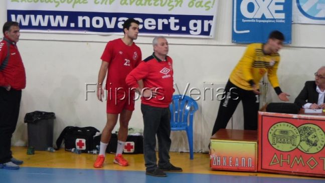 ΦΙΛΙΠΠΟΣ Β: Λύση συνεργασίας με τον Στέλιο Σεϊρεκίδη