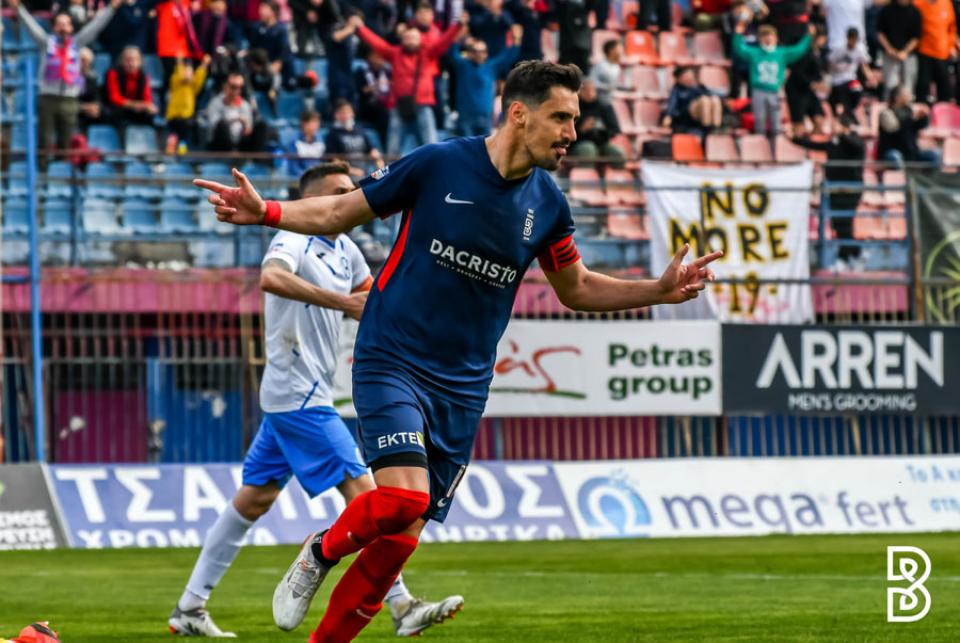 Δεν έχει... αντίπαλο ο Γιάννης Πασάς