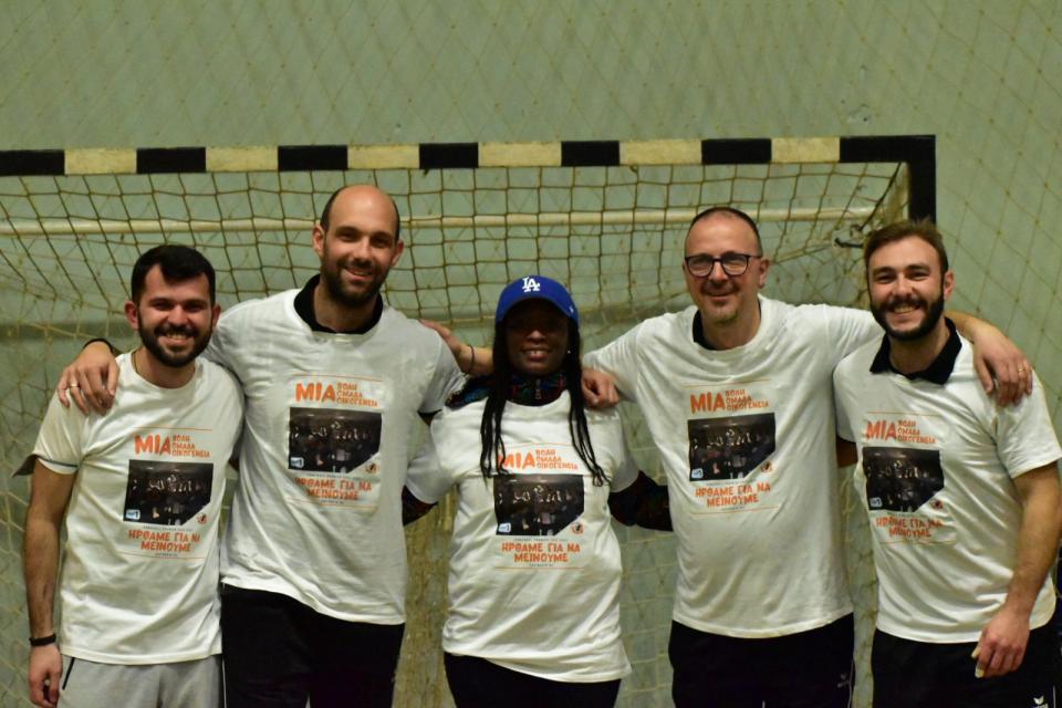 Τα πανηγύρια του Ζαφειράκη και η... γενναιόδωρη φίλη από την άλλη πλευρά του Ατλαντικού