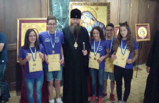 Βράβευση μαθητών – κολυμβητών του 3ου Γυμνασίου Νάουσας