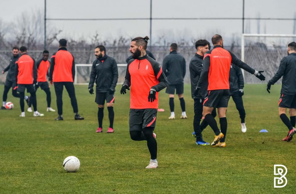 Χωρίς Μαραγκό και Οικονόμου στο Καυτανζόγλειο η "Βασίλισσα"