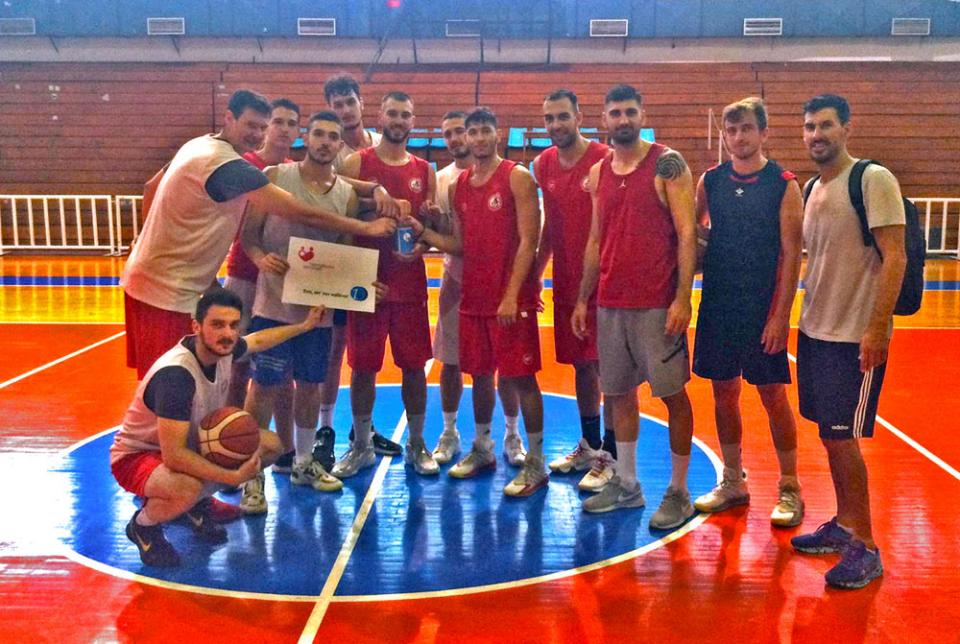 Πρεσβευτής της Πρωτοβουλίας για το Παιδί ο μπασκετικός Φίλιππος Βέροιας