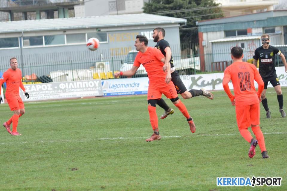 SL2: Μόνος πρώτος και πάλι ο Γιάννης Πασάς