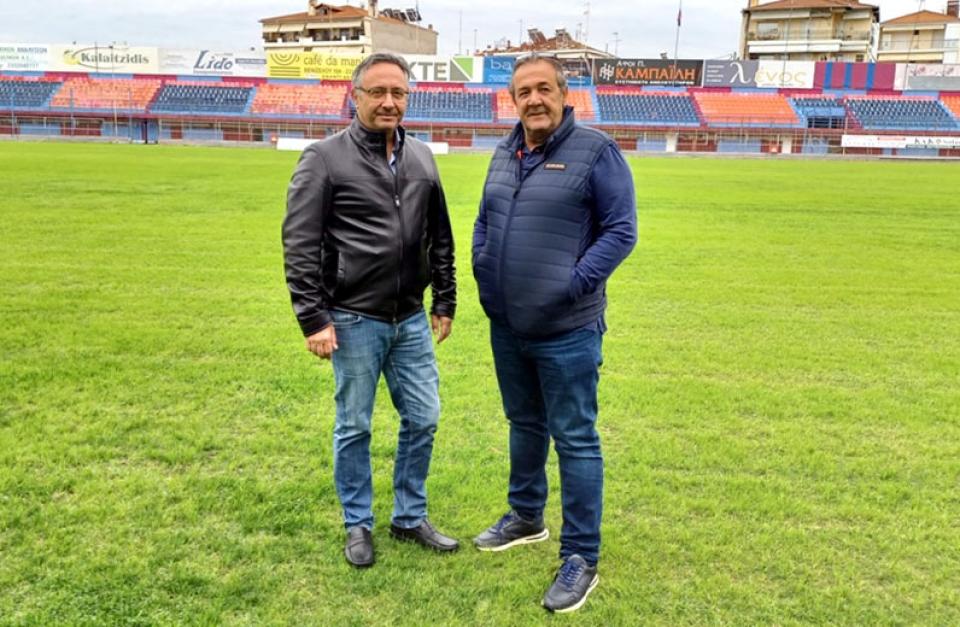 Μπήκαν οι τελευταίες "πινελιές" στο Δημοτικό στάδιο της Βέροιας (φωτο)