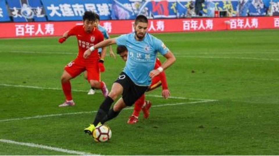 Η φόρμα φέρνει θέαμα