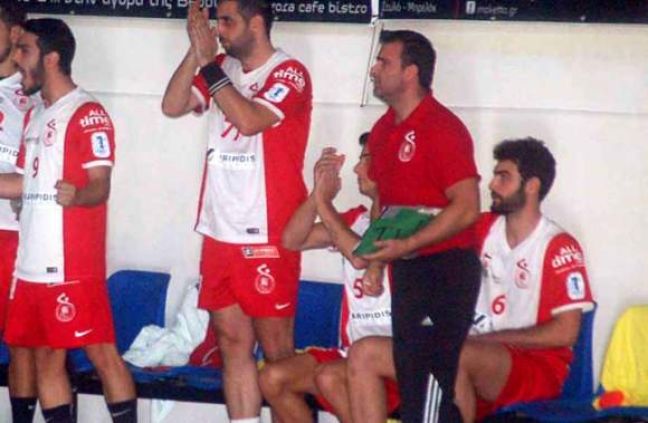 ΦΙΛΙΠΠΟΣ: Παντρεύτηκε ο Γιάννης Τζιουμάκης