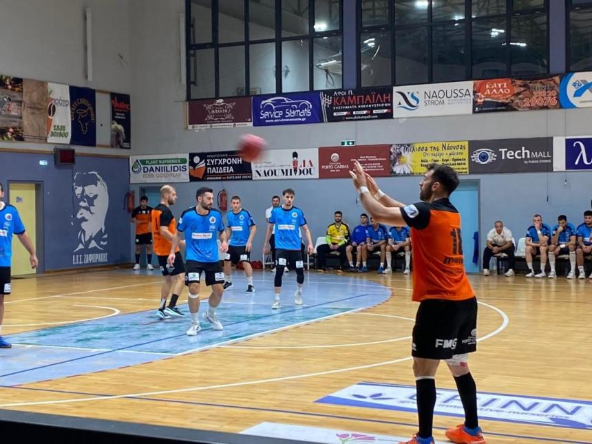 Handball Premier: "Πληγώθηκε" στο β' ημίχρονο ο Ζαφειράκης από τον Διομήδη