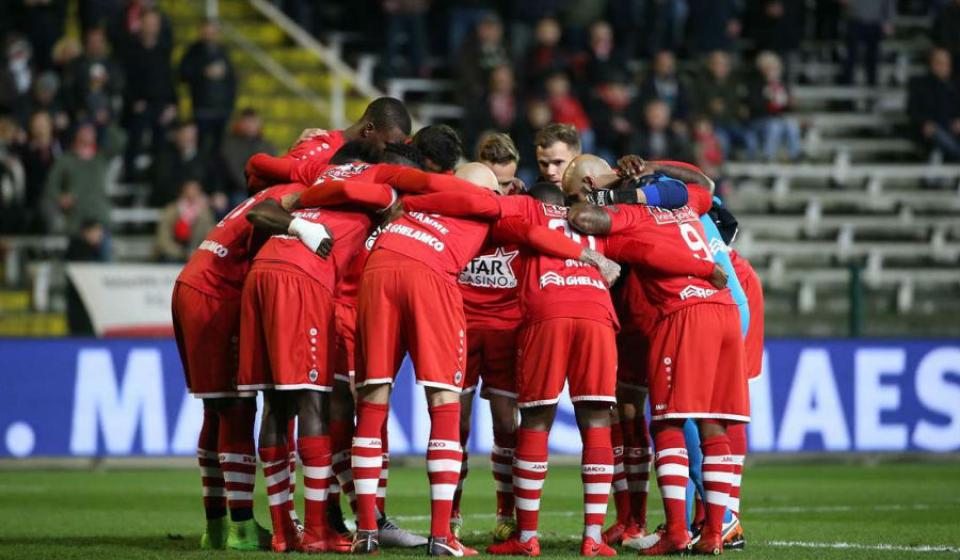 Μία κόντρα κι ένας άσος