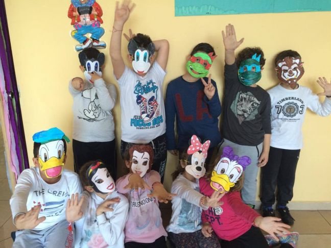 Φτιάχνουμε μάσκες στα Ι.Ε.Β.