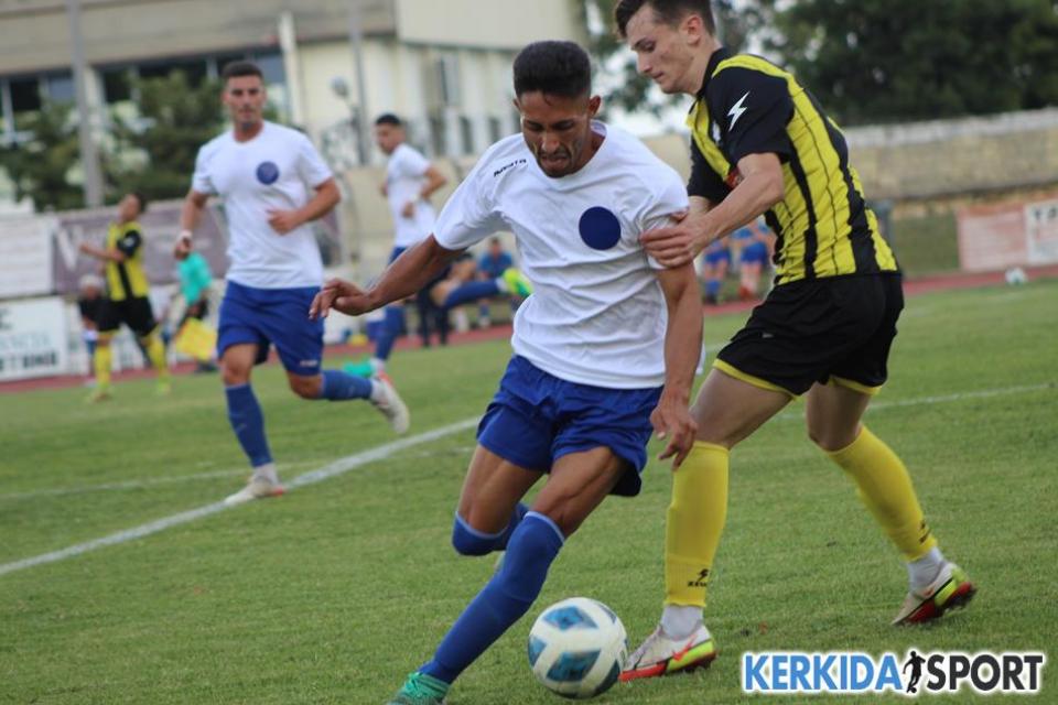 Τα καλύτερα στιγμιότυπα του αγώνα Κυπέλλου ΦΑΣ Νάουσα - Άρης Πετεινού 4-1