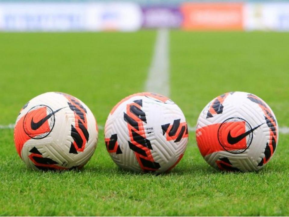 SL1: Νίκησε στην Λιβαδειά και πέρασε 2η η ΑΕΚ - Λευκή ισοπαλία στο "Γεντί Κουλέ"