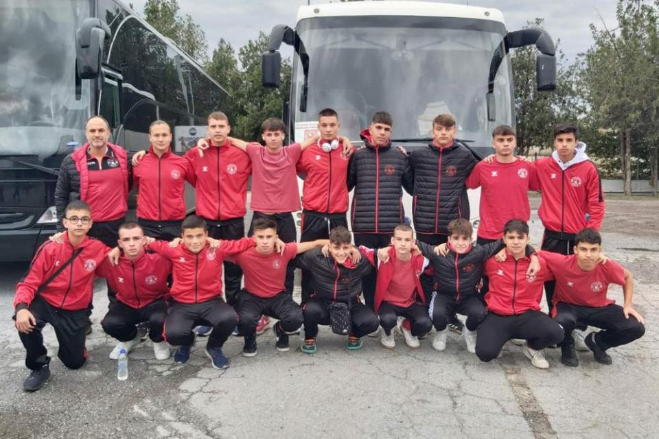 Θερμή υποδοχή των Τηλέμαχων Αλεξάνδρειας από τον ΝΠΣ Βόλο! (φωτο)