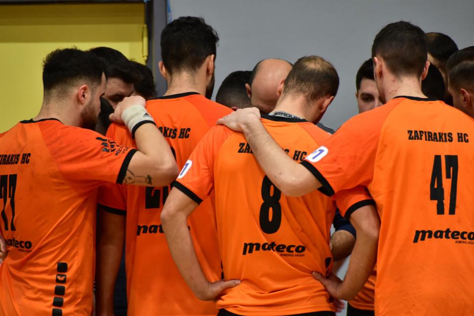 Κρίσιμο ματς για τον Ζαφειράκη την Τετάρτη με Βριλήσσια