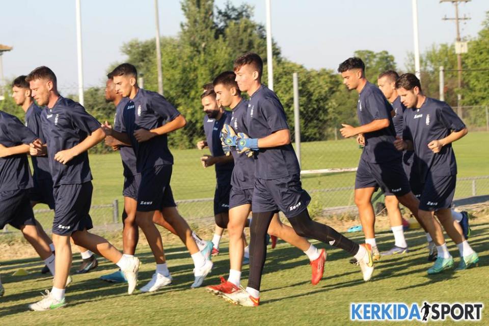 Πρώτο φιλικό για την "Βασίλισσα" την Κυριακή στο Δημοτικό Στάδιο