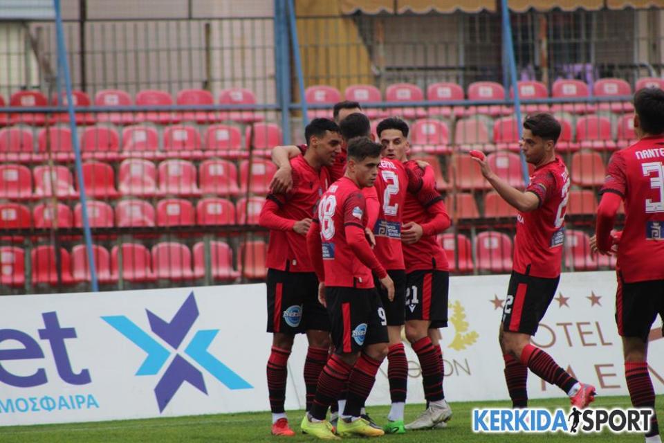 "Τρένο" ο Πανσερραϊκός του Παύλου Δερμιτζάκη!