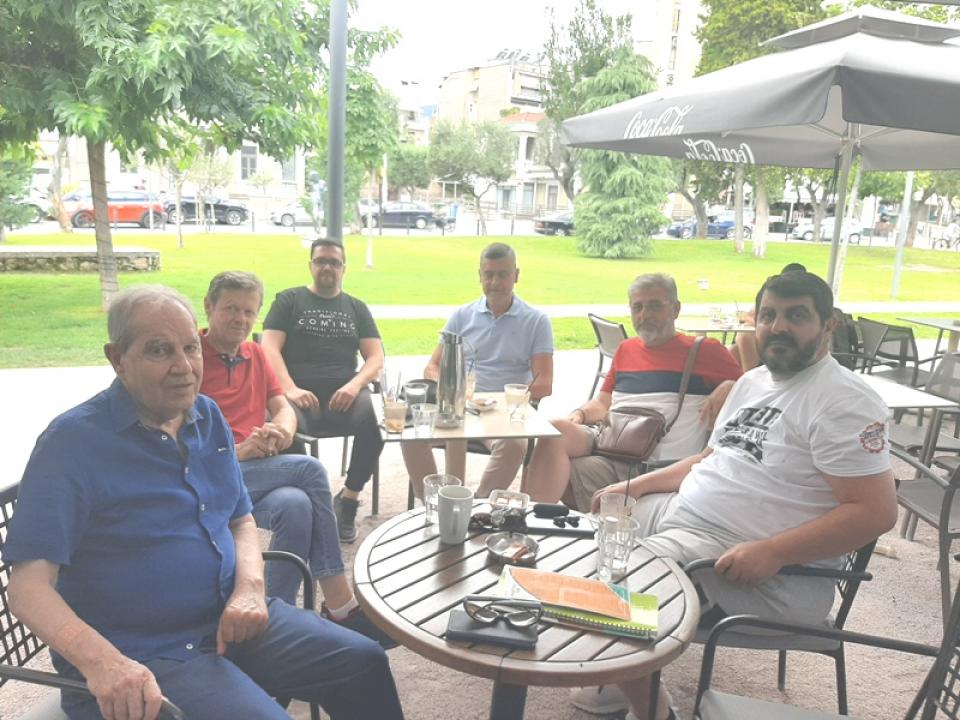 Πρωινός καφές Π. Δερμιτζάκη - δημοσιογράφων