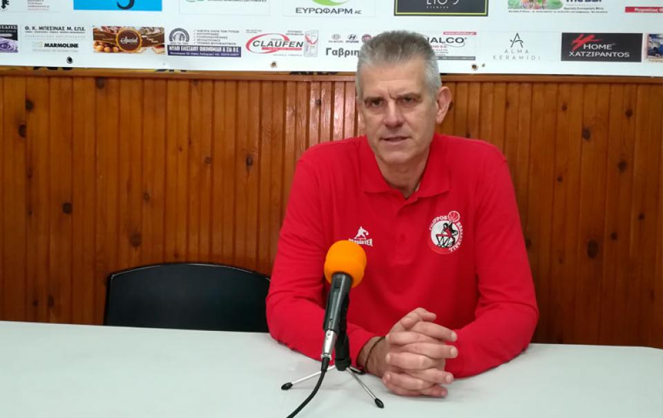 Γκίμας : "Για μια ακόμη φορά οι παίκτες μου στάθηκαν σαν ομάδα"