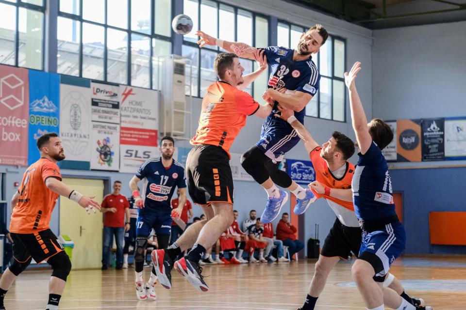 Έκλεισε το ρόστερ του ο Ζαφειράκης Νάουσας