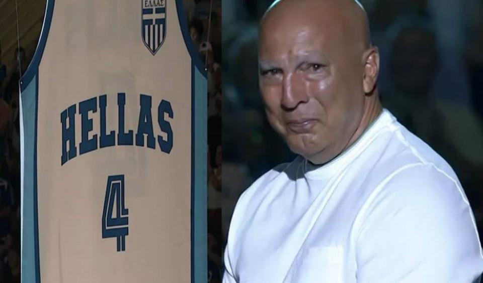 Ρίγη συγκίνησης - Δάκρυσε ο θρύλος Νίκος Γκάλης κατά τη βράβευσή του!