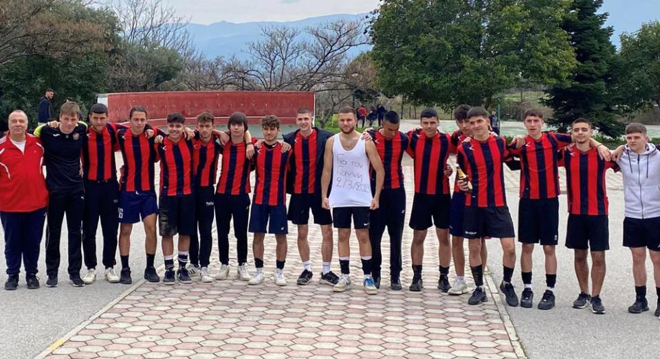 Πρωταθλητής Ημαθίας το 4ο ΓΕΛ Βέροιας - Αφιερωμένο στον Γ. Καρανικόλα