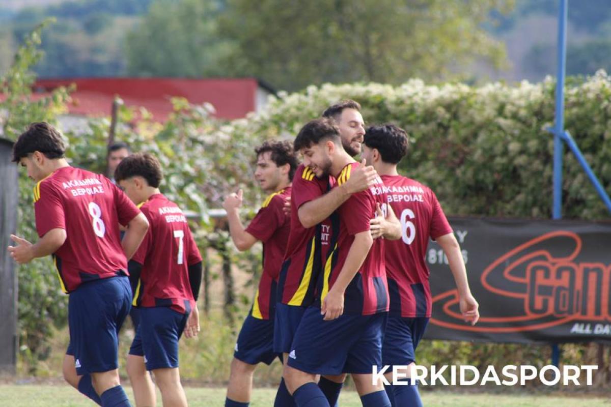 Επιβλητικό «διπλό» για την Ακαδημία Βέροιας στο Νεόκαστρο επί του ΑΠΣ Μελίκη (φωτο)