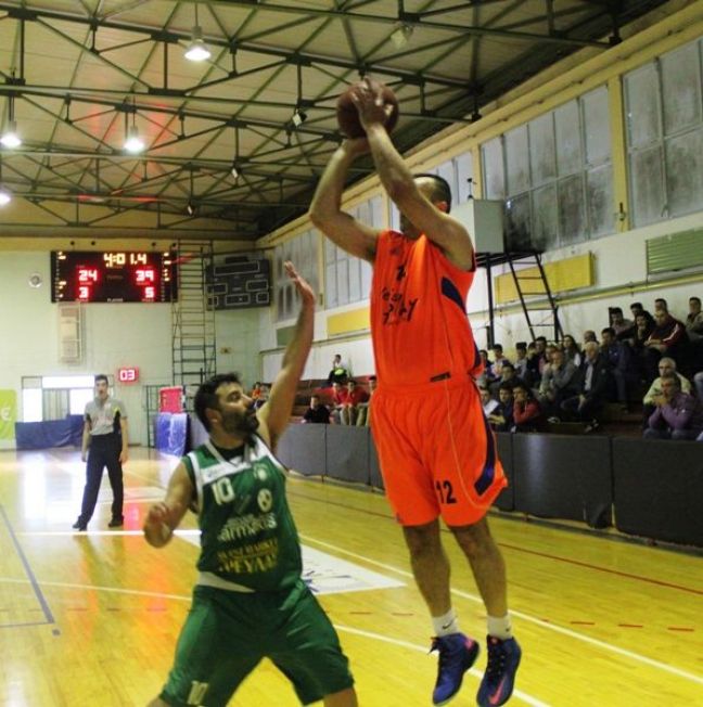 Ούτε στη Νάουσα σταμάτησε η Αλεξάνδρεια - Δυσκολεύτηκε για ένα ημίχρονο η Μελίκη