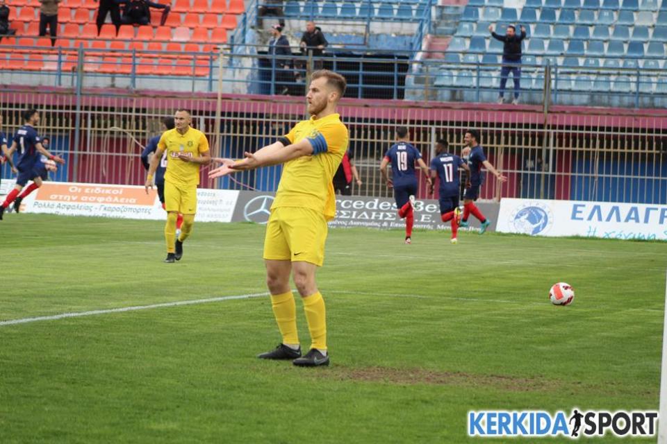 Αγκαλιά με την πρωτιά η "Βασίλισσα" - Τα ματς που απομένουν