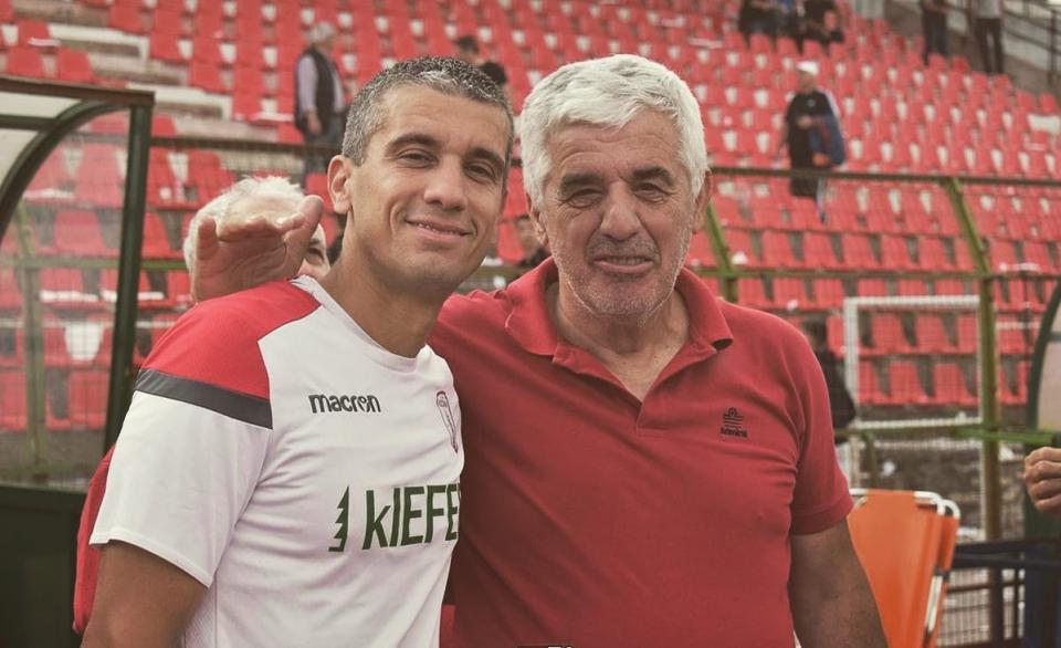 Στα χνάρια του μπαμπά…