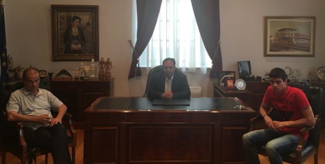 Συνάντηση και του Δημάρχου Βέροιας με τον Παγκόσμιο πρωταθλητή Σ. Θώμογλου