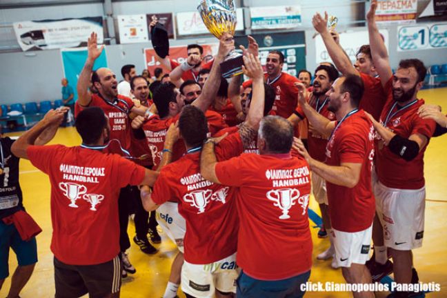 Ολοκληρώθηκε μια μαγική σεζόν για τον νταμπλούχο ΦΙΛΙΠΠΟ!