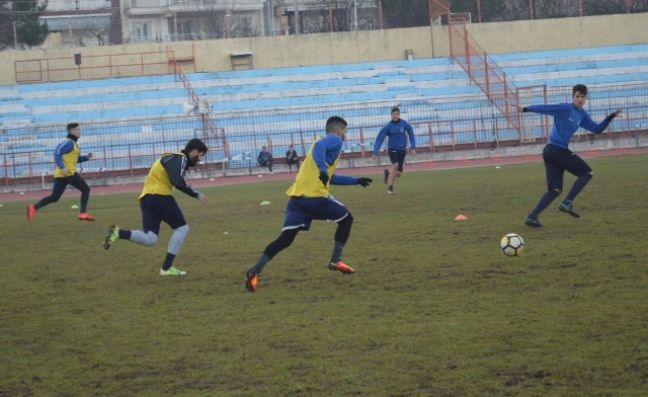 Εντός η ΑΛΕΞΑΝΔΡΕΙΑ εκτός ΝΑΟΥΣΑ και ΤΡΙΚΑΛΑ