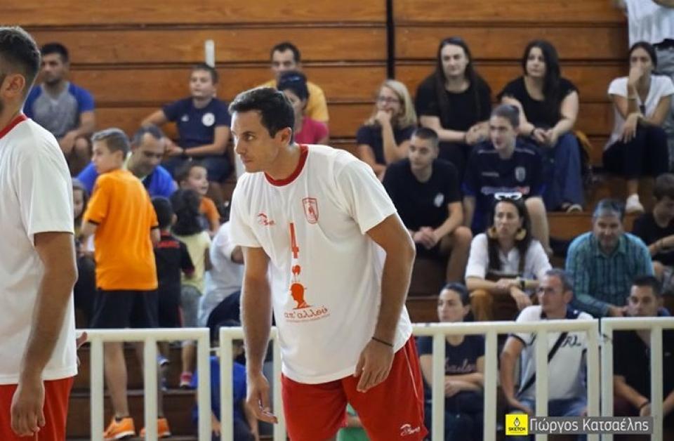 Λύση συνεργασίας με Ντίνα στον ΦΙΛΙΠΠΟ