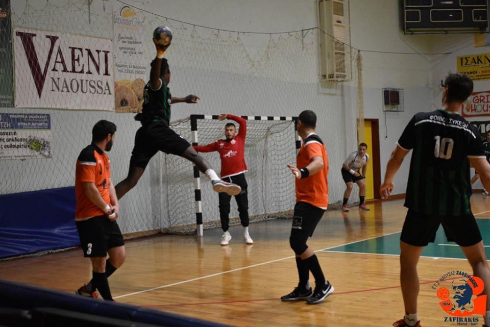 Μπουμπουλέντρας: "Νιώθω περήφανος που επιστρέψαμε στη μεγάλη κατηγορία"