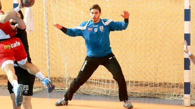 Στον ΦΙΛΙΠΠΟ ο Μπουκοβίνας!